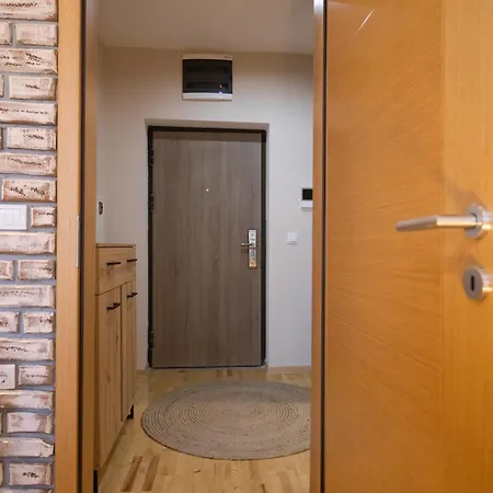 Апартаменты Iris 2 Ниш